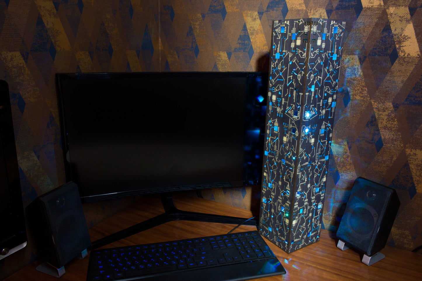 Cyberpunk XXL Large Night Lamp | Circuit Board Lamp