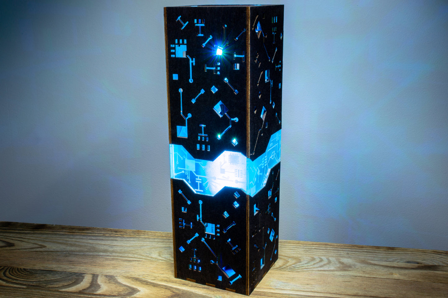 Cyberpunk Night Lamp | Bifurcated Parts Style