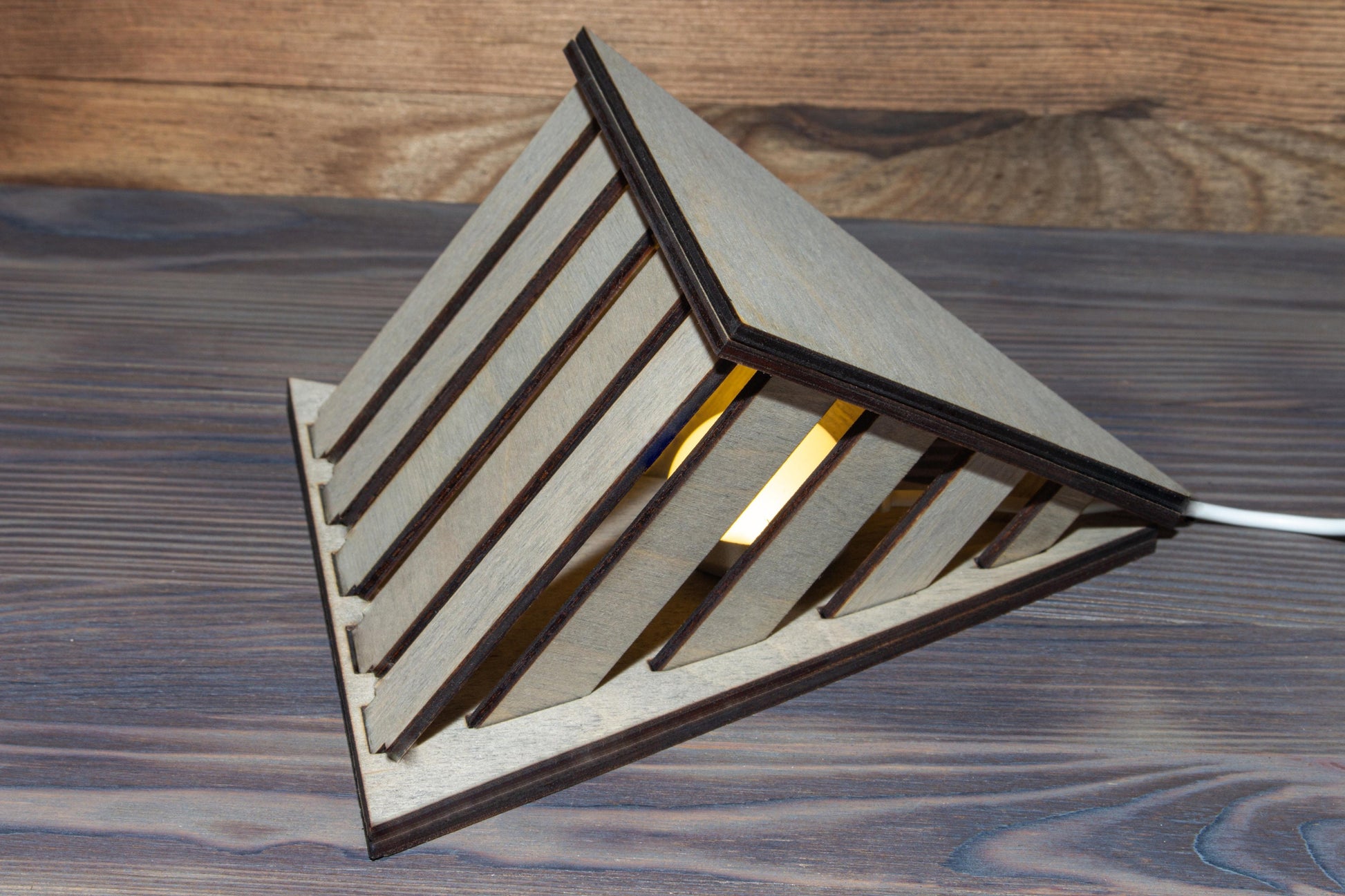 Futuristic Lattice Pyramid Lamp | Futuristic Design