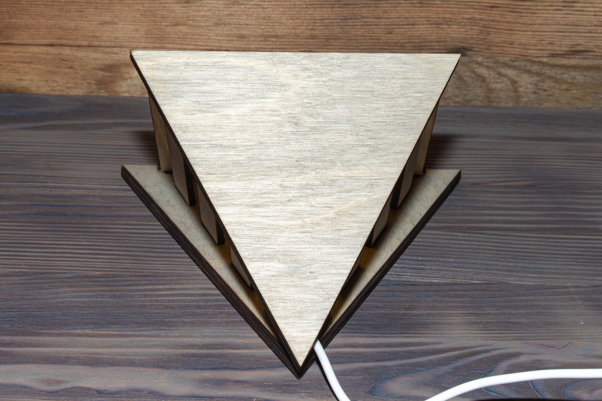 Futuristic Lattice Pyramid Lamp | Futuristic Design
