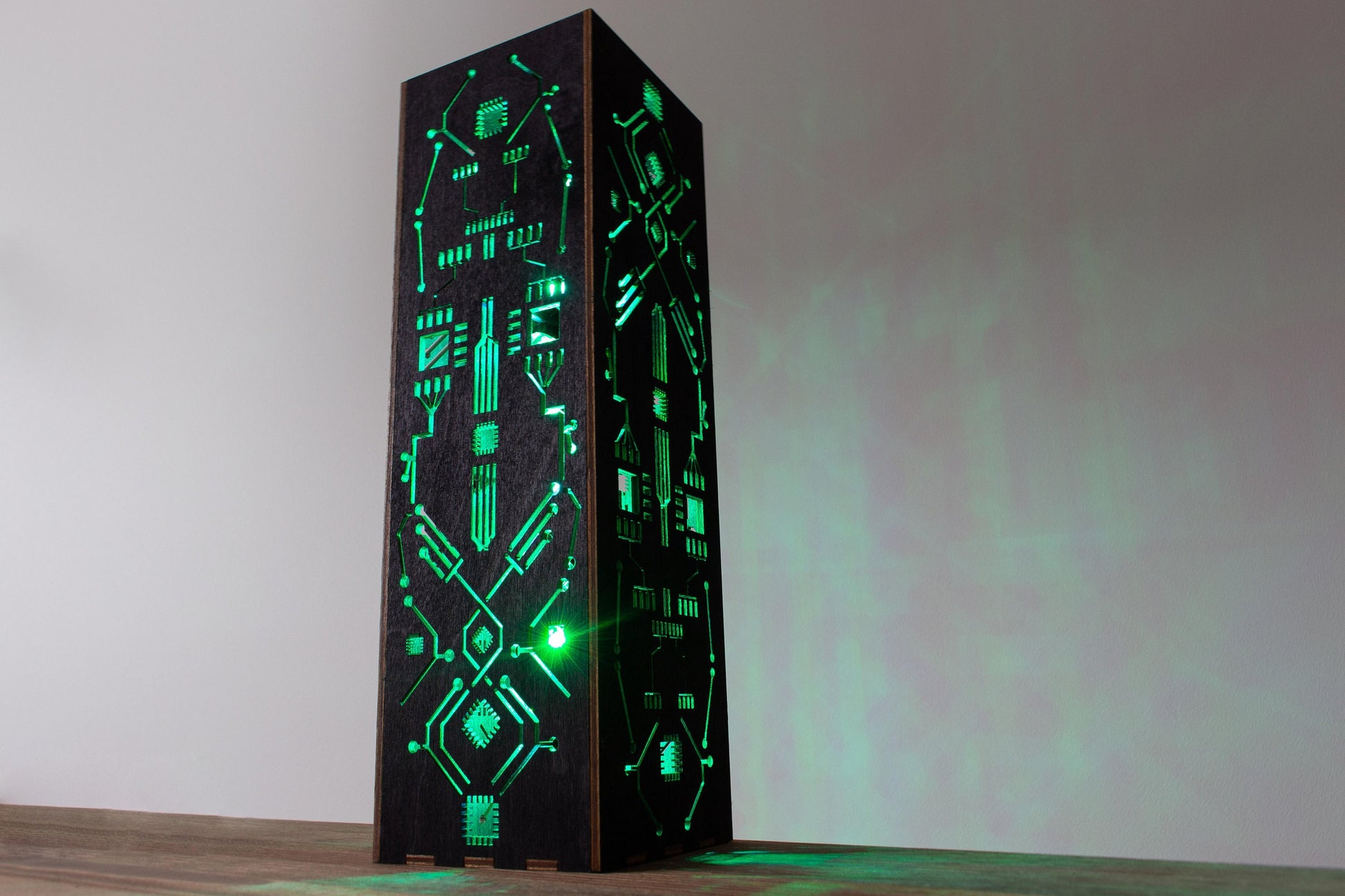 Symmetric Cyber Lamp | Cyberpunk Style