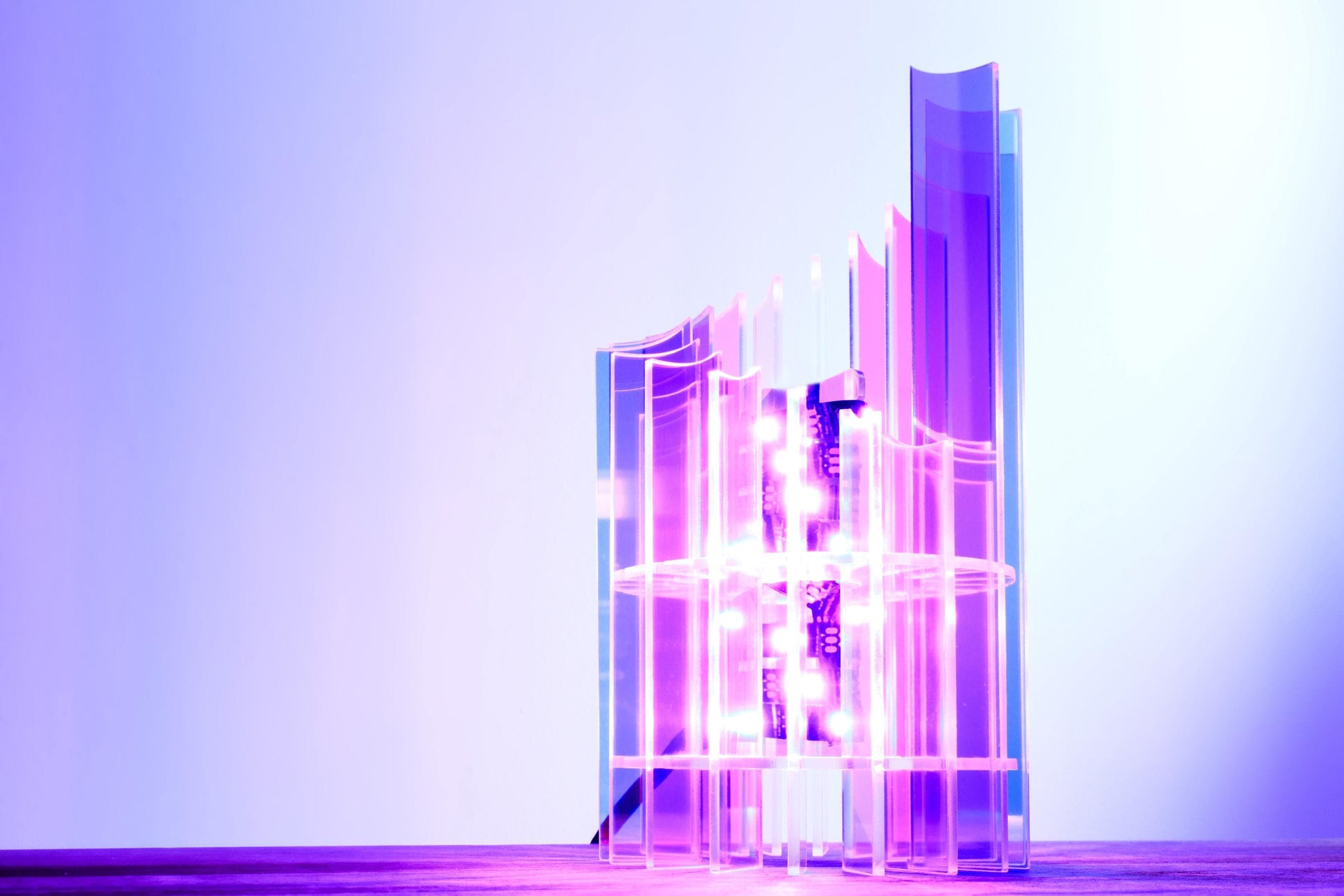 Iridescent Color Changing Lamp | Sci-Fi Style