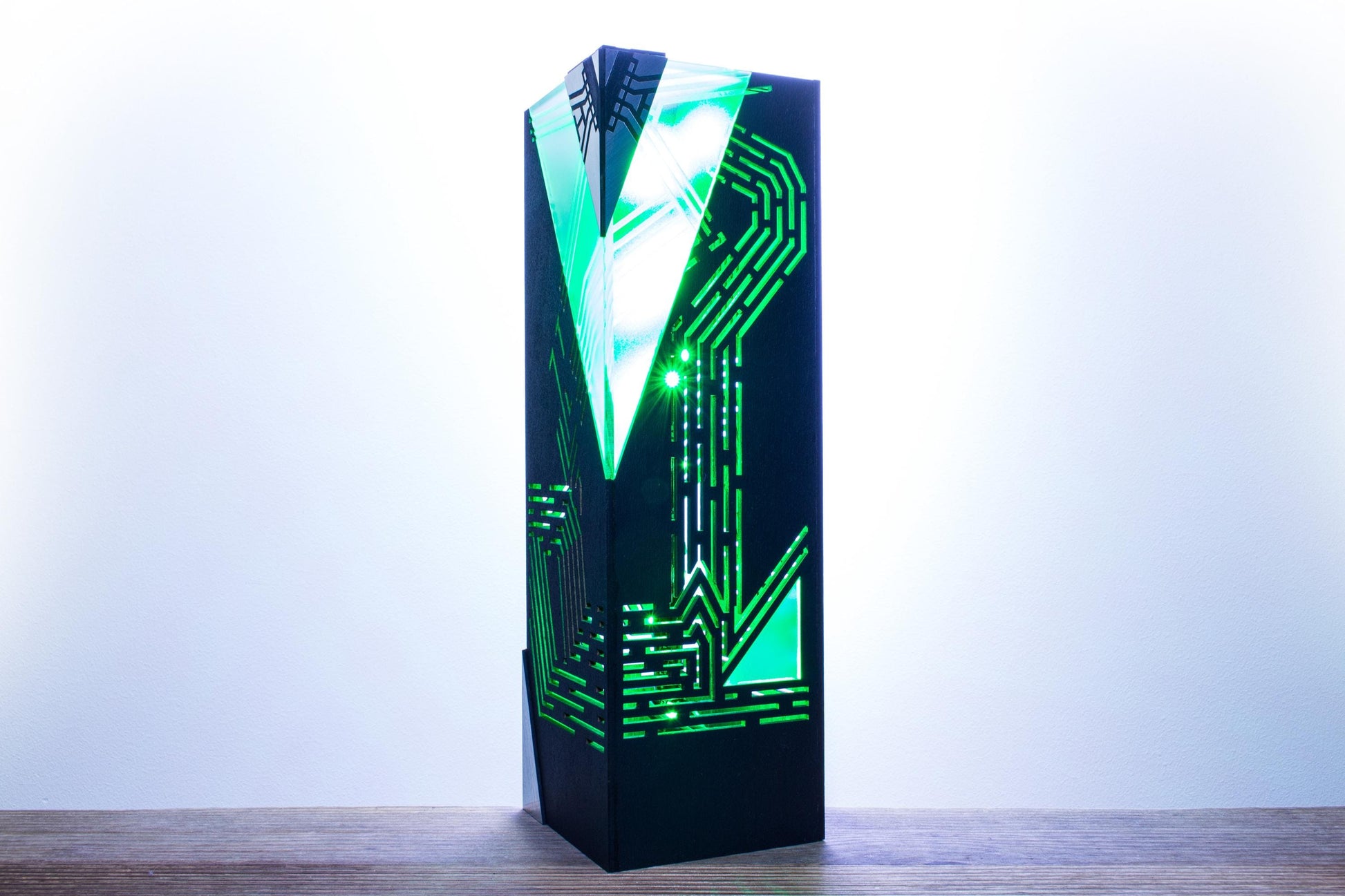 Cyberpunk Geometric Desk Lamp | Cyberpunk Style