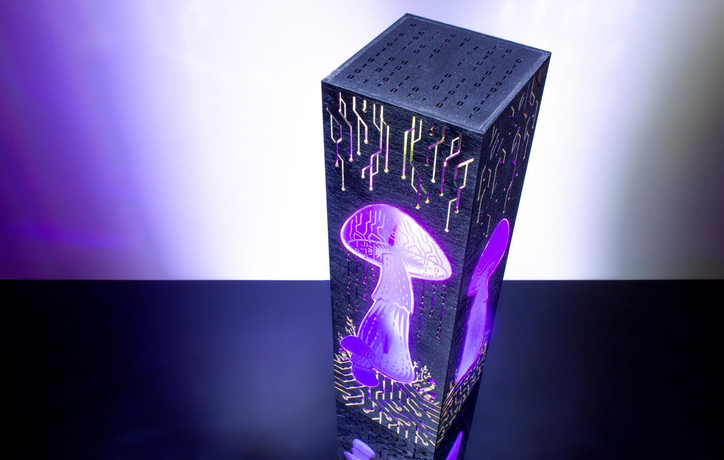 Cyber Mushroom Lamp – Cyberpunk Style LED Light with Binary Code Rain – Sci-Fi Tech Decor & Gift