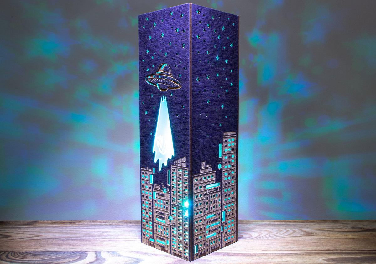 Alien Abduction Lamp — Sci-Fi Neon Light