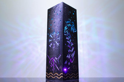 Drakkar & Vegvisir Lamp — Viking Ship Light