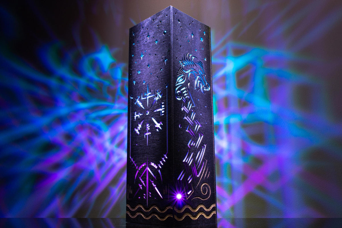 Drakkar & Vegvisir Lamp — Viking Ship Light