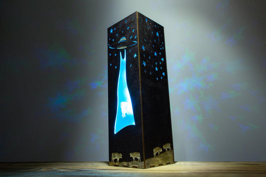 Led Rgb Lamp, Alien Abduction Night Light - UFO Cow Scene, Bluetooth Control | Stained Wood | Size 8.5x8.5x28 cm